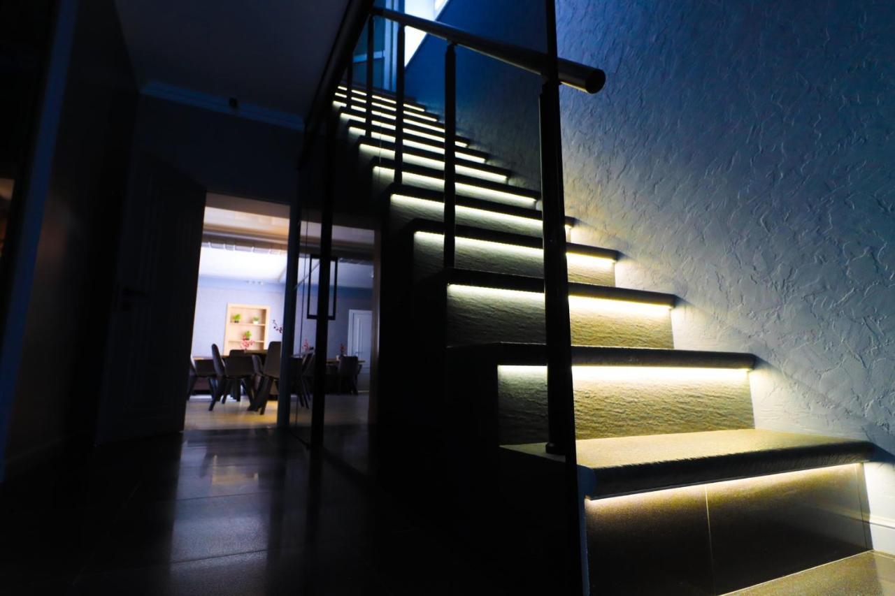Altin Palace Comrat Exterior photo
